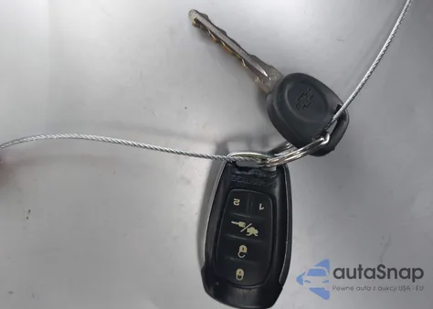 2010 Chevrolet Tahoe Ls z USA, uszkodzony, nr VIN 1GNUCAE00AR114317